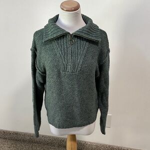 Universal Thread Forest Green Half-Zip Sweater